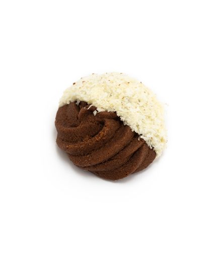 Chocolate tea paste with white chocolate topping and grated coconut from Gramola Lab